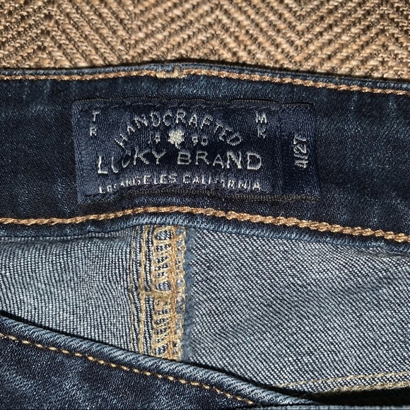 EUC Lucky Brand Lolita Skinny Jeans Size 27. - Picture 7 of 9